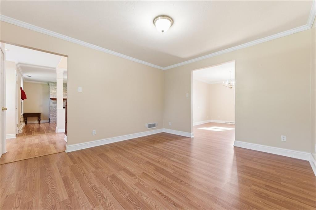 2346 Nicholson Road Sewickley, PA 15143 - Photo 10 of 42