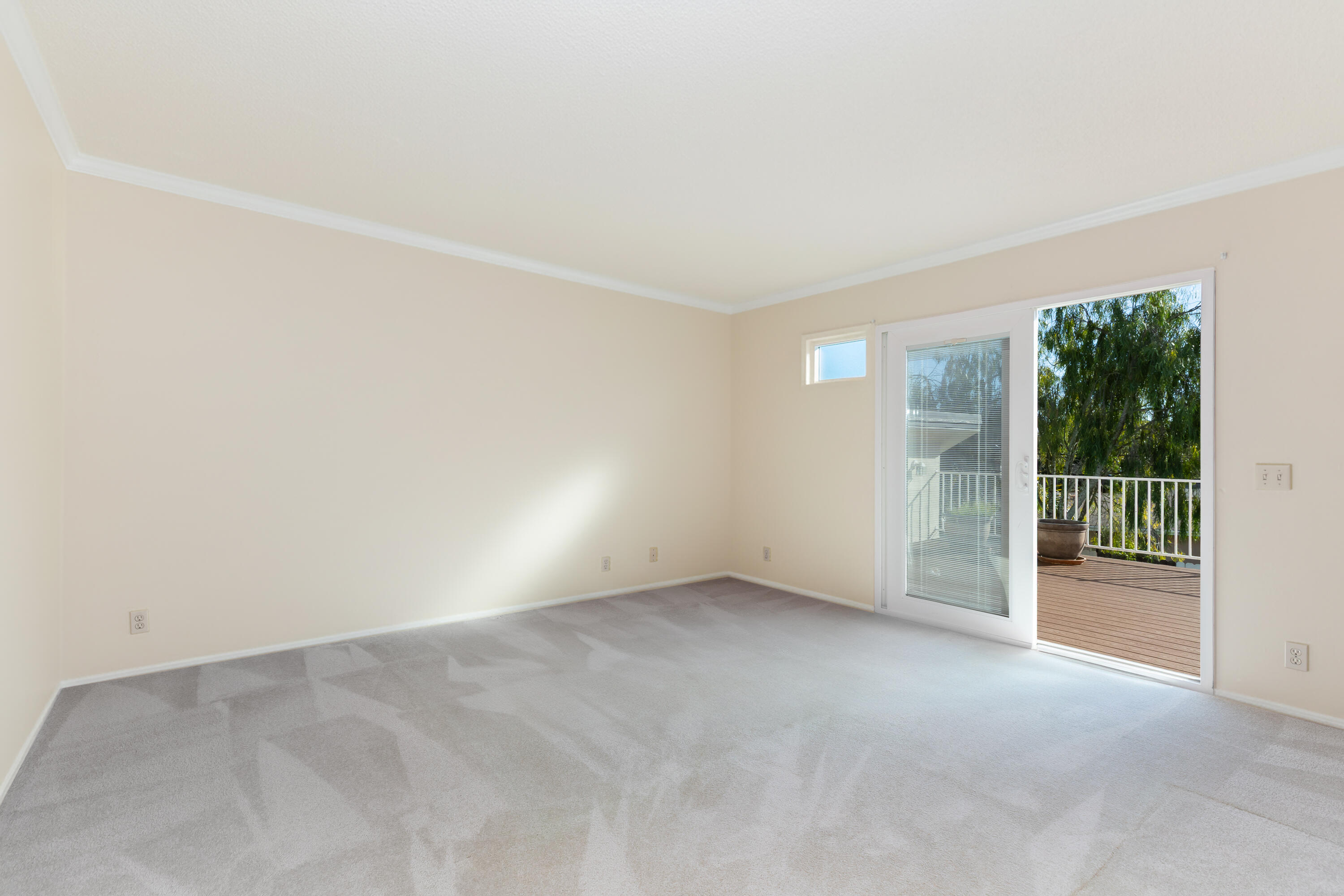 6281 Covington Way Goleta, CA 93117 - Photo 18 of 31 an empty room with floor to ceiling window and an outdoor view