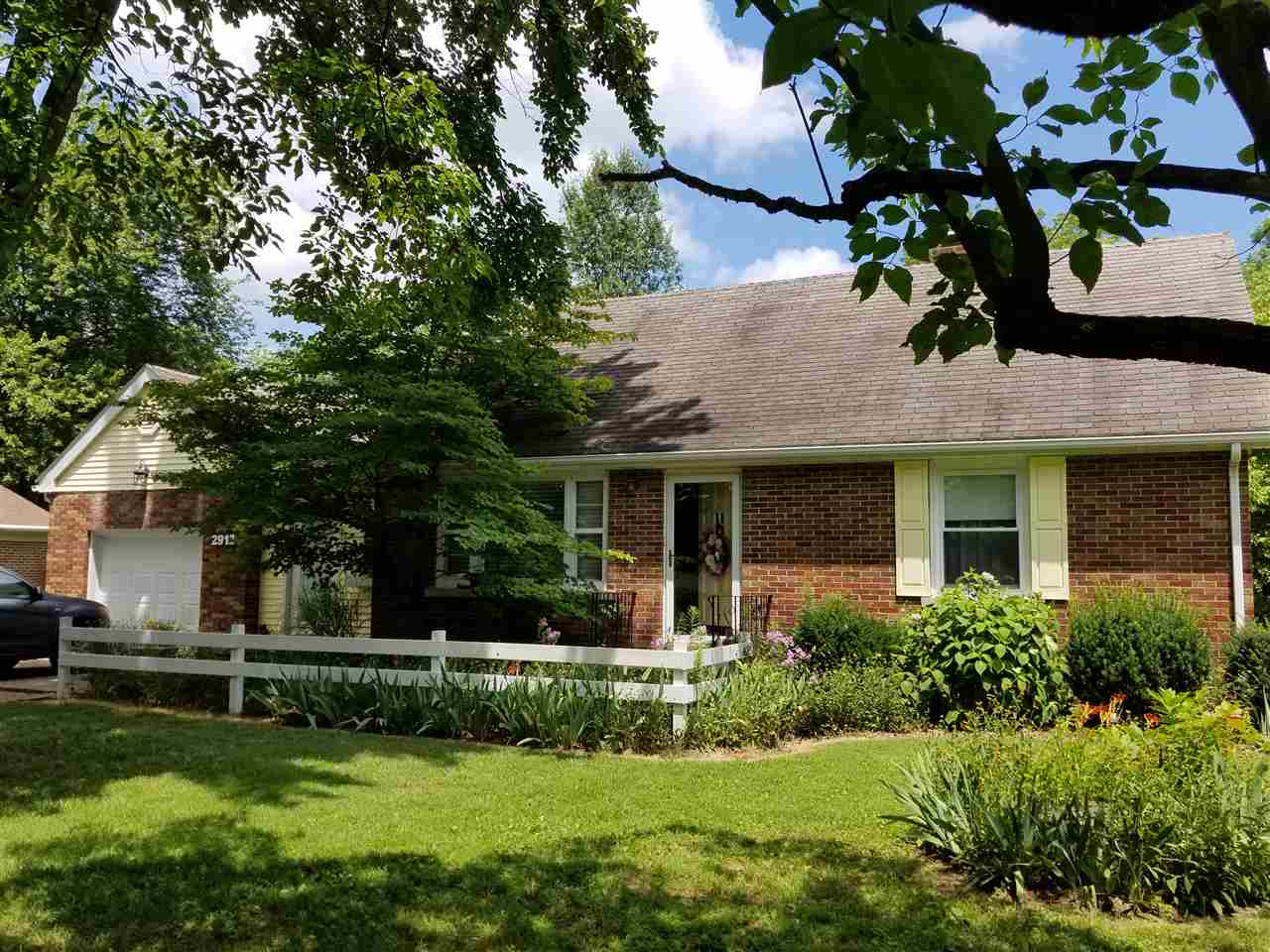 2912 Bergdolt Road Evansville, IN 47711 - Photo 1 of 33 Gallery Image 1