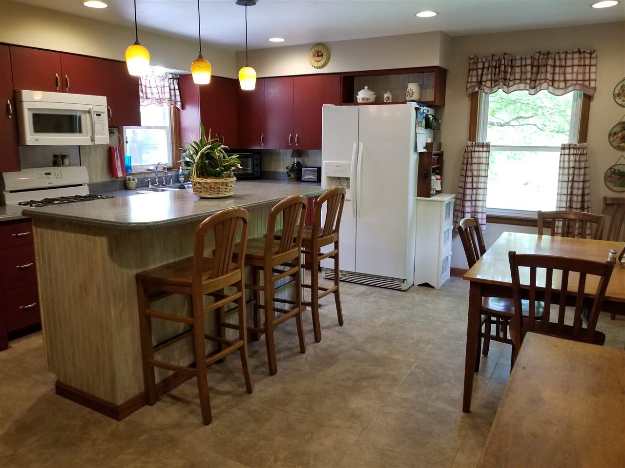 2912 Bergdolt Road Evansville, IN 47711 - Photo 6 of 33 Gallery Image 6