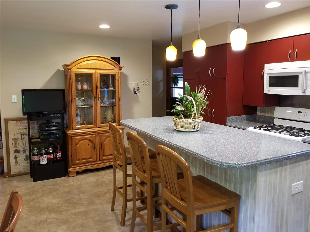 2912 Bergdolt Road Evansville, IN 47711 - Photo 7 of 33 Gallery Image 7
