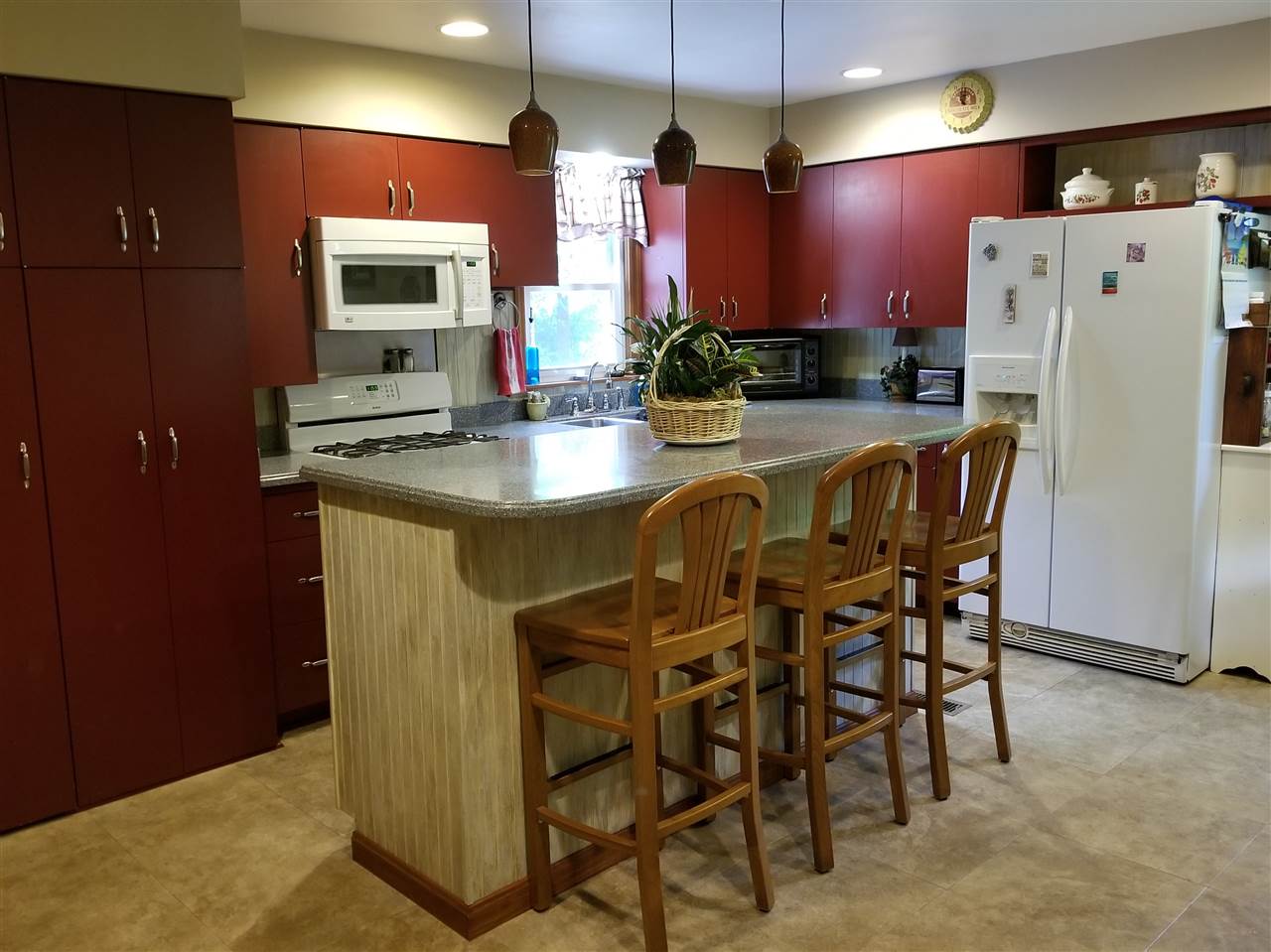 2912 Bergdolt Road Evansville, IN 47711 - Photo 8 of 33 Gallery Image 8