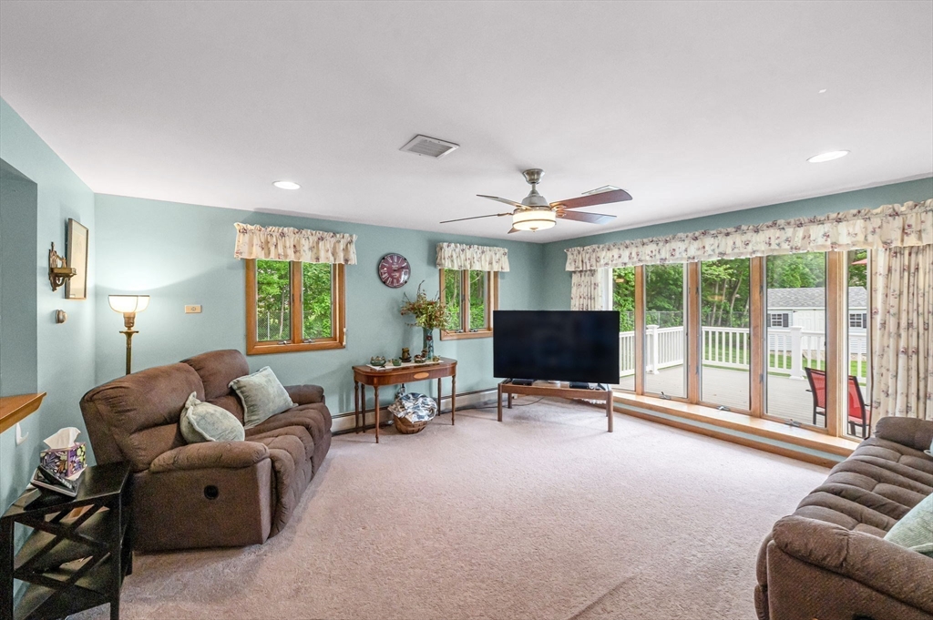 296 Pease Road East Longmeadow, MA 01028 - Photo 16 of 42