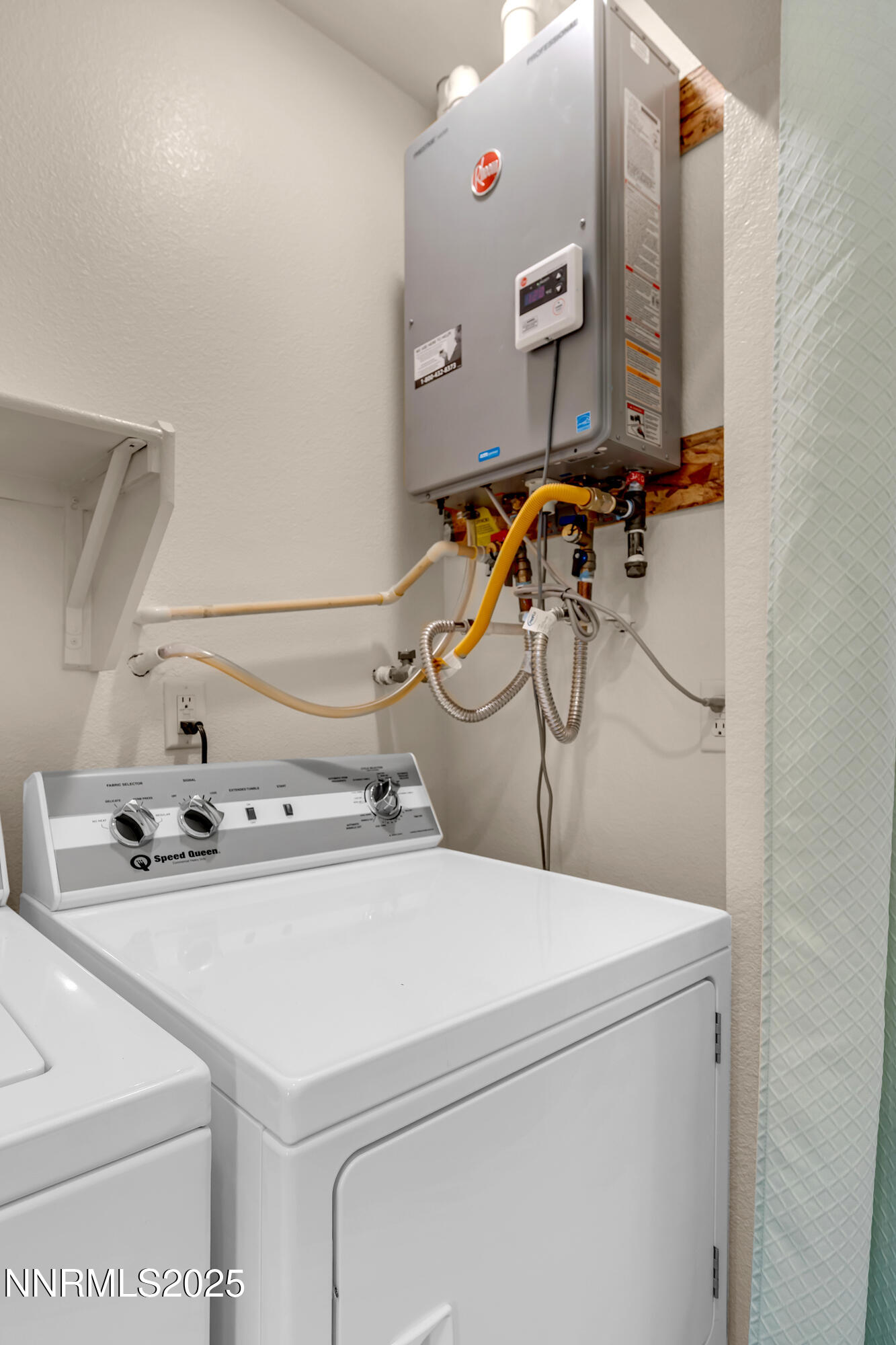 2562 River Hatchling Lane Reno, NV 89503 - Photo 23 of 42 RiverHatching2562-025