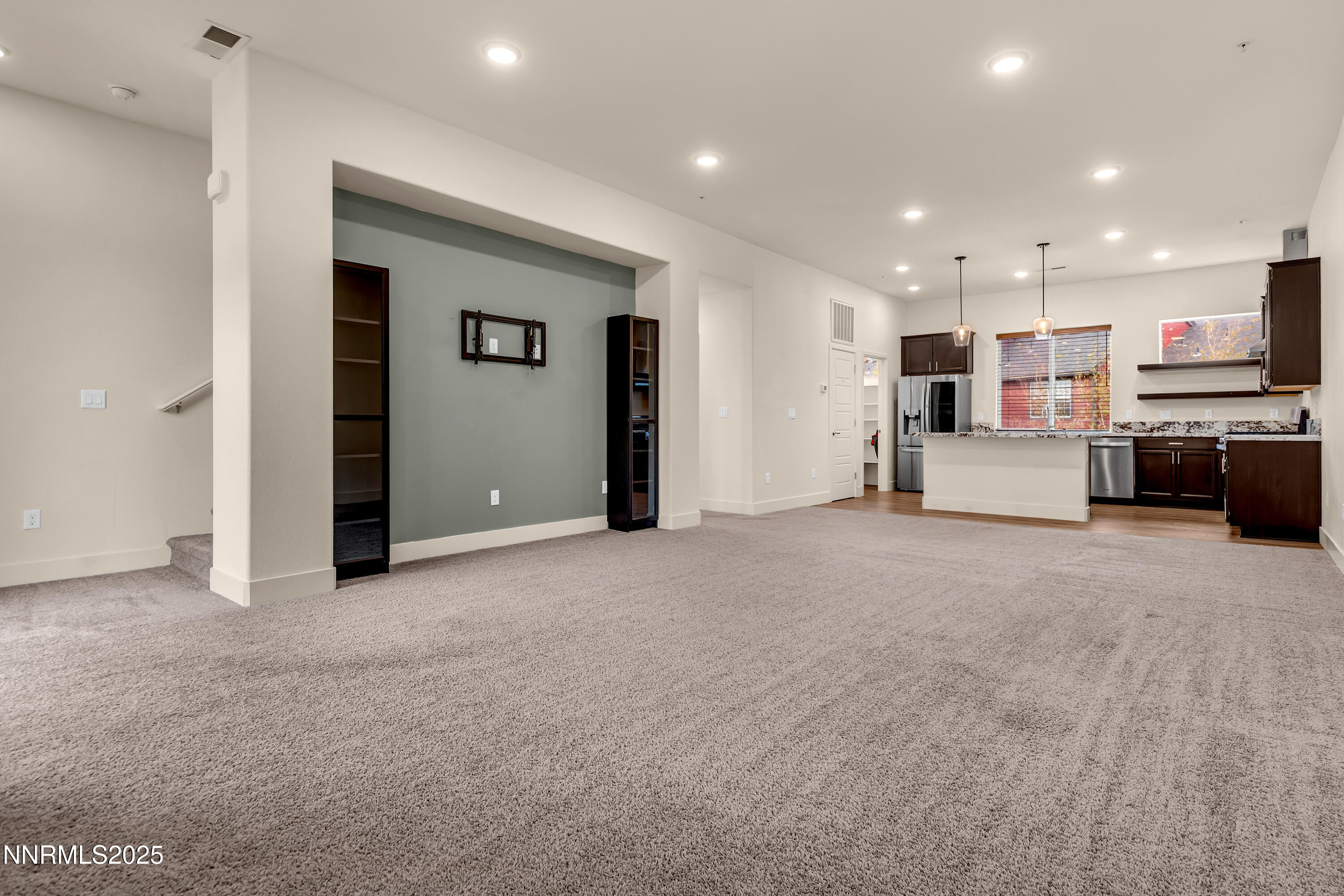 2562 River Hatchling Lane Reno, NV 89503 - Photo 10 of 42 RiverHatching2562-007