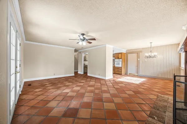 $444,000 | 6725 North Baird Avenue, Fresno, CA 93710