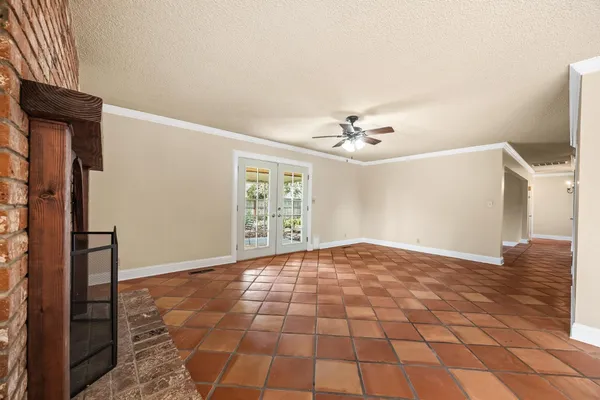 $444,000 | 6725 North Baird Avenue, Fresno, CA 93710
