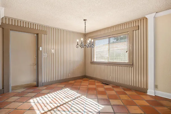 $444,000 | 6725 North Baird Avenue, Fresno, CA 93710