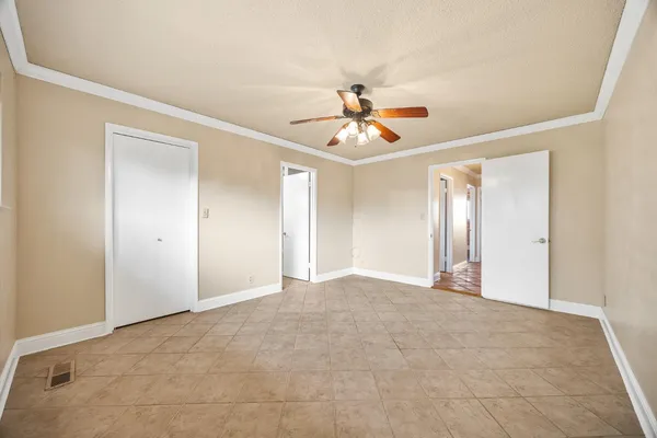 $444,000 | 6725 North Baird Avenue, Fresno, CA 93710