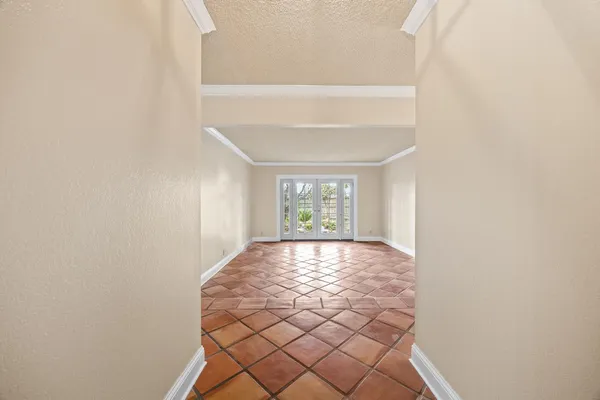$444,000 | 6725 North Baird Avenue, Fresno, CA 93710