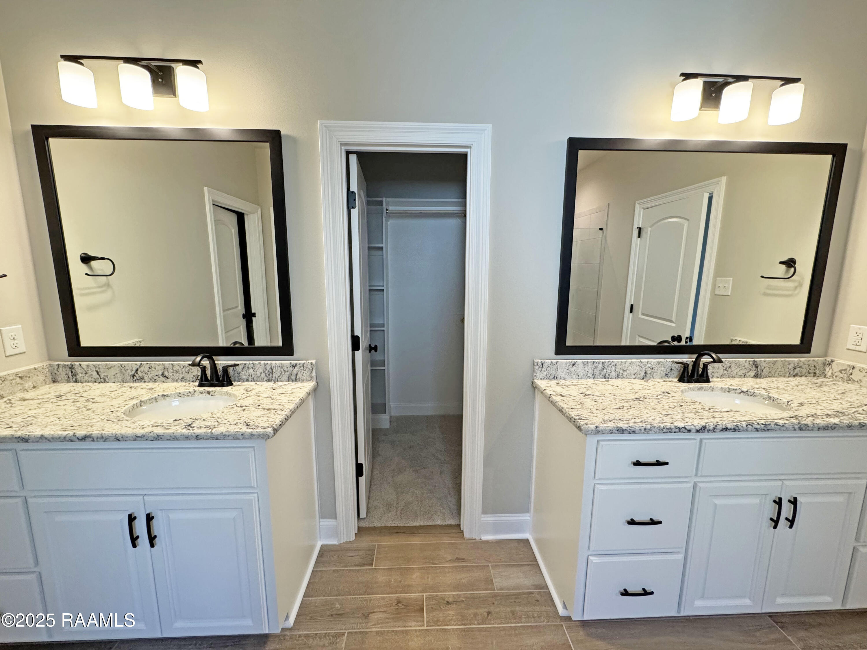 604 Breck Youngsville, LA 70592 - Photo 5 of 7 PRIMARY BATH