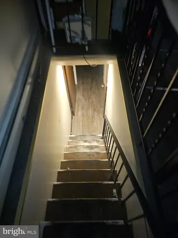 a bathroom with a toilet