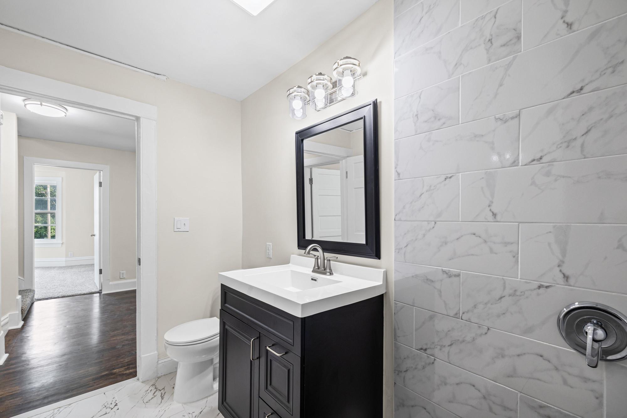 892 R Marshall Avenue St. Paul, MN 55104 - Photo 36 of 53 Gallery Image 36
