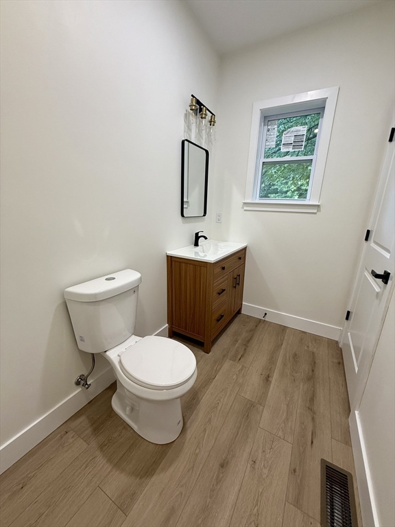 23 Perry Avenue Nashua, NH 03060 - Photo 18 of 38 Gallery Image 18