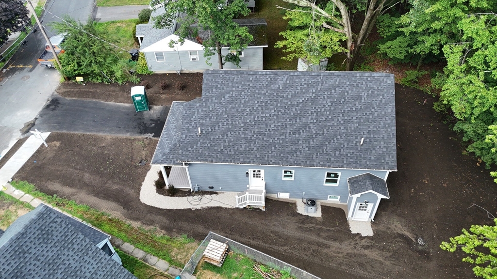 23 Perry Avenue Nashua, NH 03060 - Photo 31 of 38 Gallery Image 31