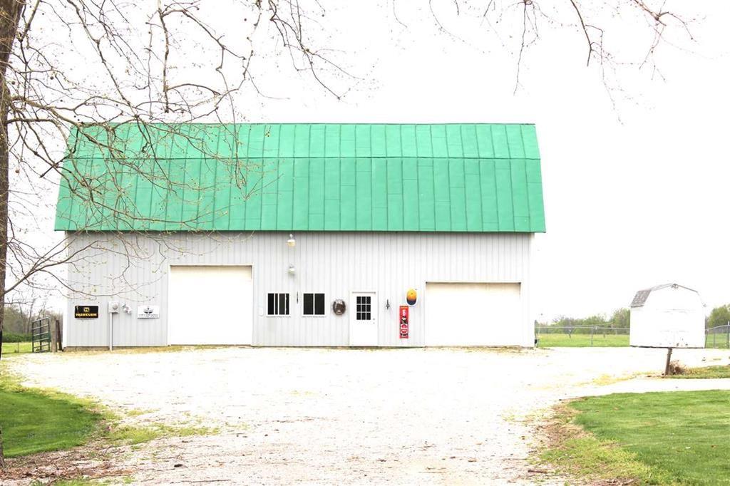 800 East Fuson Road Muncie, IN 47302 - Photo 3 of 9