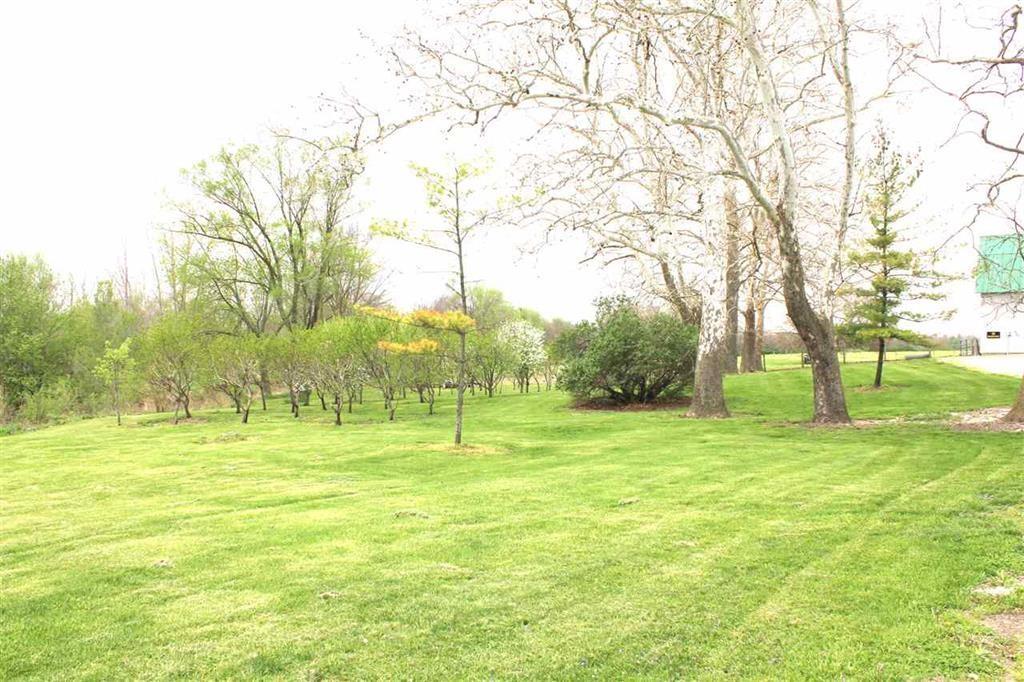 800 East Fuson Road Muncie, IN 47302 - Photo 4 of 9