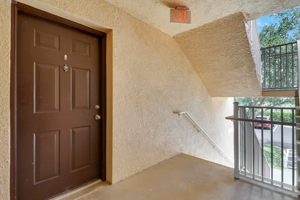 $169,000 | 261 Southwest Palm Drive, Unit 205, Port St. Lucie, FL 34986