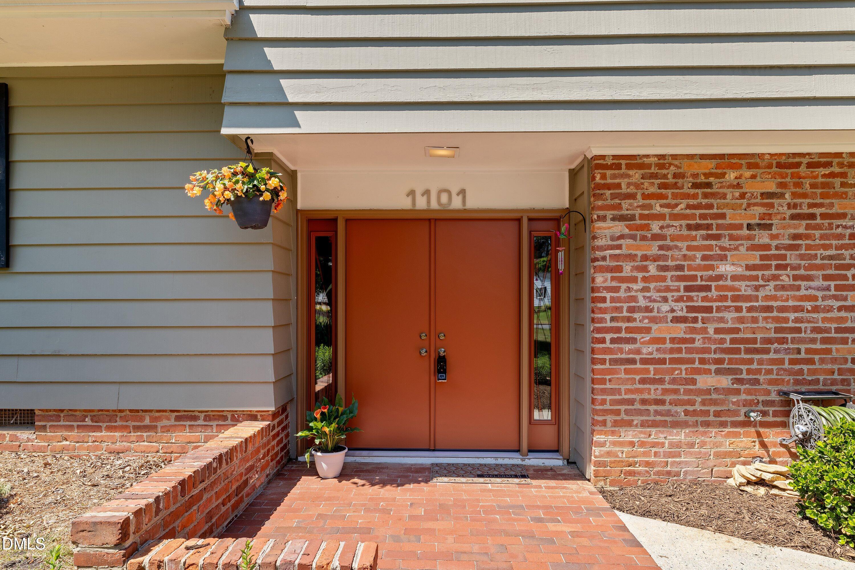1101 Gunnison Place Raleigh, NC 27609 - Photo 7 of 64 08-1101 Gunnison Pl_5088