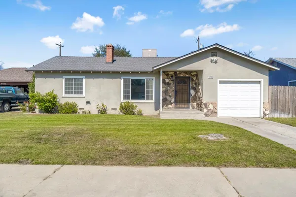 $320,000 | 4033 East Brentwood Avenue, Fresno, CA 93703