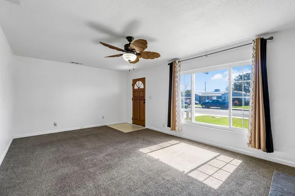 $320,000 | 4033 East Brentwood Avenue, Fresno, CA 93703