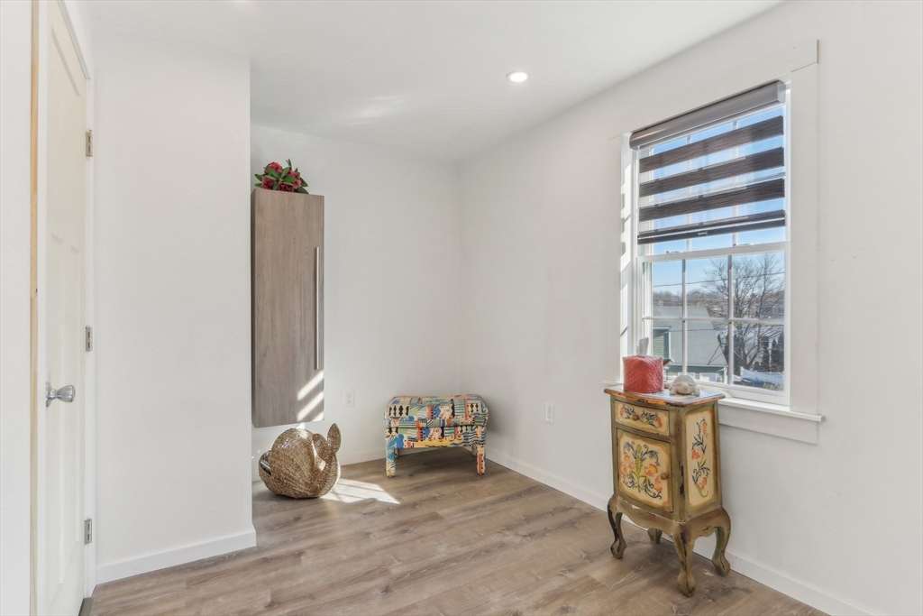 55 Green Street Marblehead, MA 01945 - Photo 19 of 41