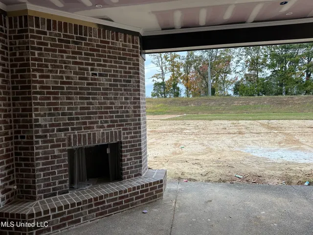 $697,000 | 395 Ryecroft Drive, Hernando, MS 38632