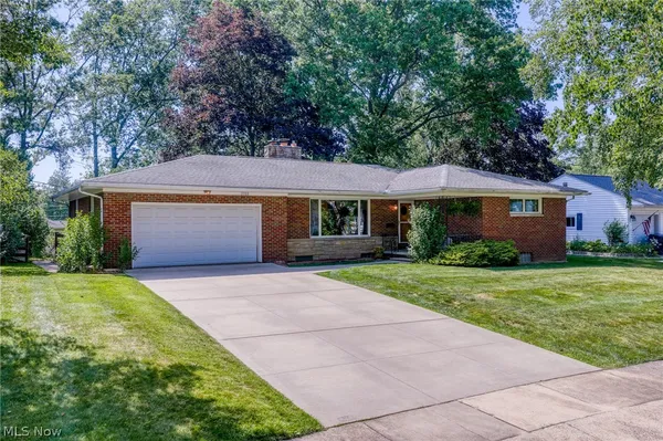$238,000 | 2588 17th Street, Cuyahoga Falls, OH 44223