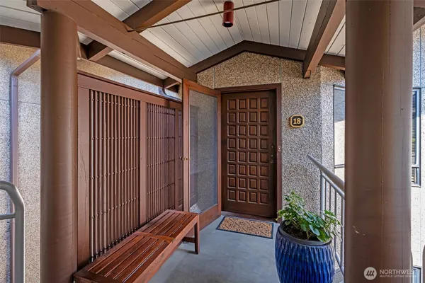 $1,399,000 | 7019 47th Avenue Southwest, Unit 18, Seattle, WA 98136