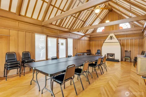 $1,399,000 | 7019 47th Avenue Southwest, Unit 18, Seattle, WA 98136