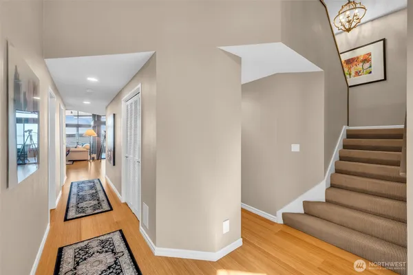 $1,399,000 | 7019 47th Avenue Southwest, Unit 18, Seattle, WA 98136