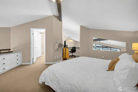 $1,399,000 | 7019 47th Avenue Southwest, Unit 18, Seattle, WA 98136