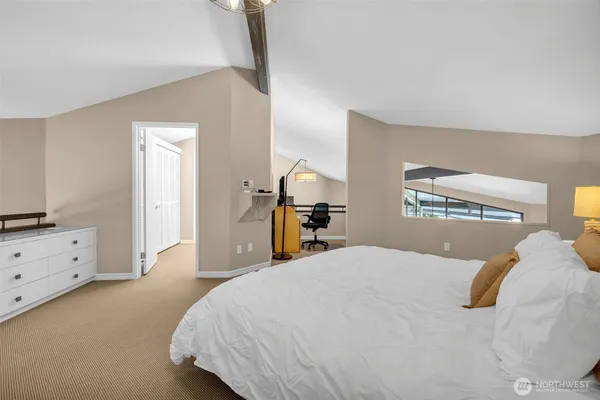 $1,399,000 | 7019 47th Avenue Southwest, Unit 18, Seattle, WA 98136