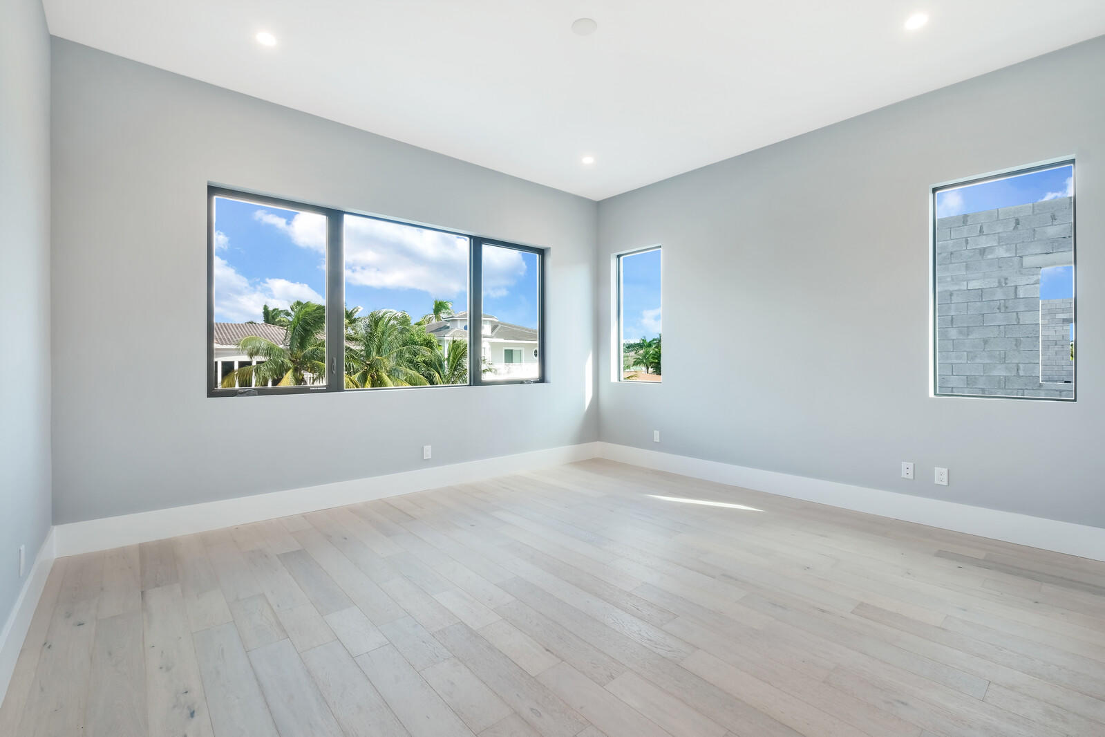 801 Northeast 70th Street Boca Raton, FL 33487 - Photo 33 of 64 33_Image_25_mls