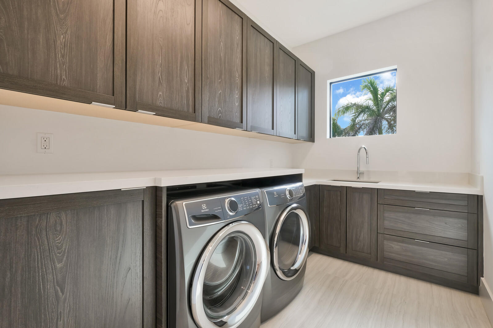 801 Northeast 70th Street Boca Raton, FL 33487 - Photo 39 of 64 39_Image_31_mls