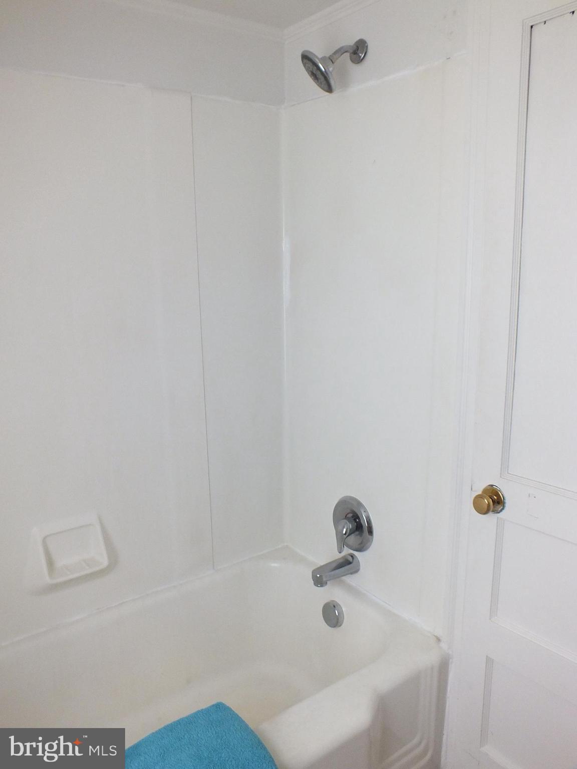 137 Church Road Lititz, PA 17543 - Photo 36 of 59 Full Bath 2