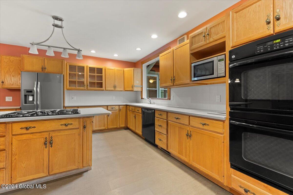 25 Goldfoot Road Round Lake, NY 12151 - Photo 13 of 63 29-DOD06440