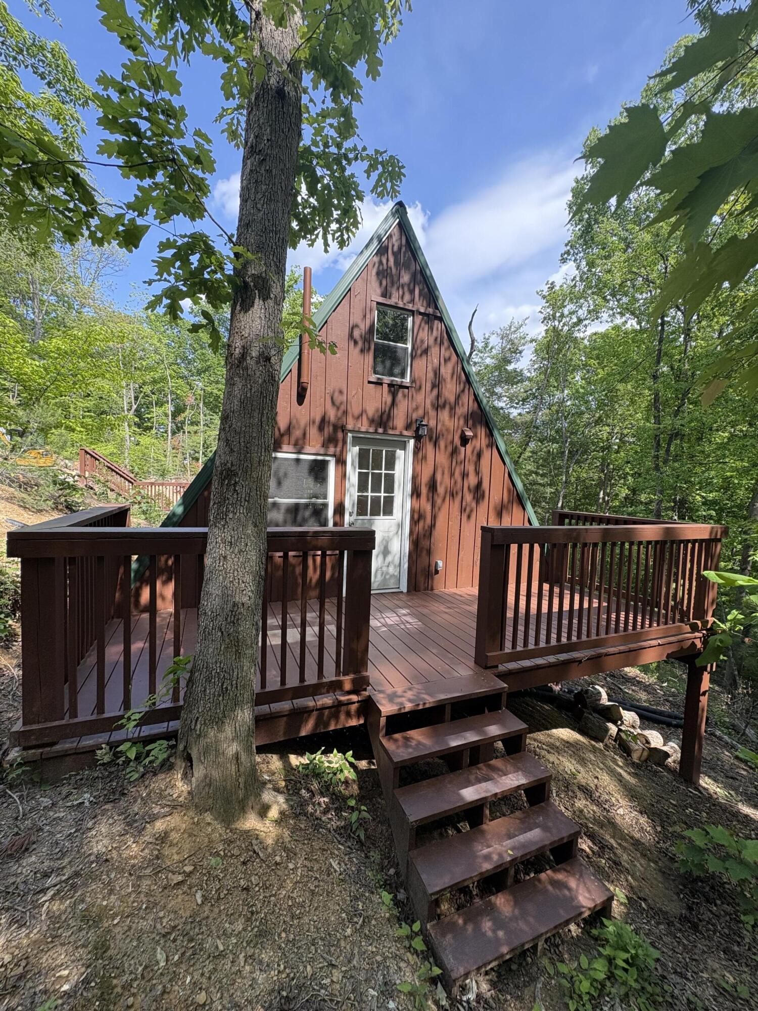 0 Fincastle Road Rogers, KY 41365 - Photo 27 of 33 Back deck