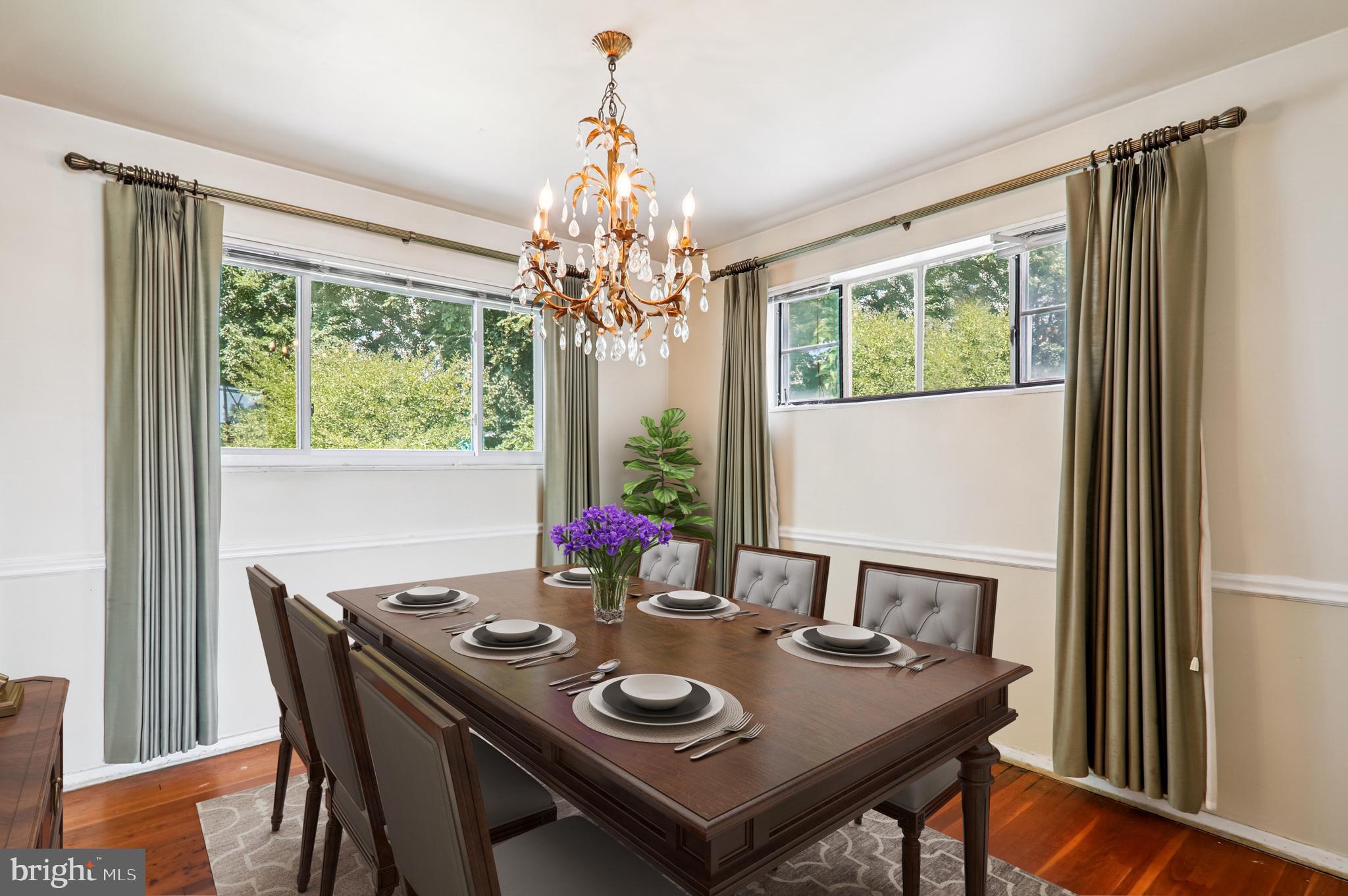 9507 Adelphi Road Silver Spring, MD 20903 - Photo 8 of 41 Virtually Staged Dining Room