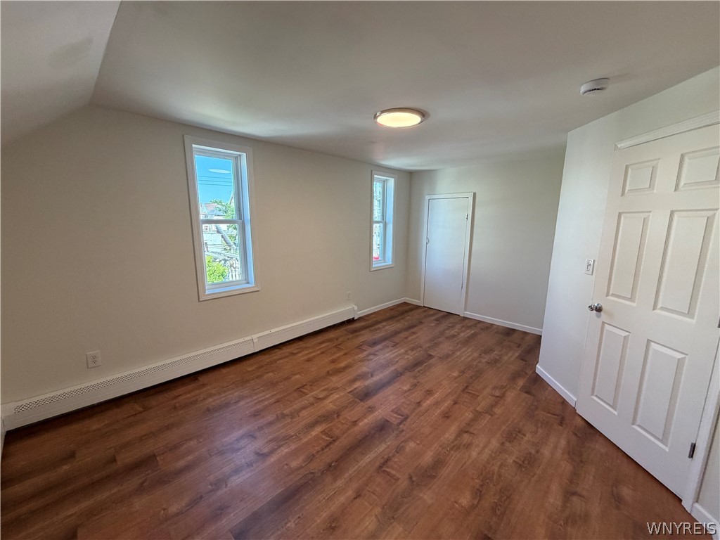 76 Bush Street Buffalo, NY 14207 - Photo 20 of 47