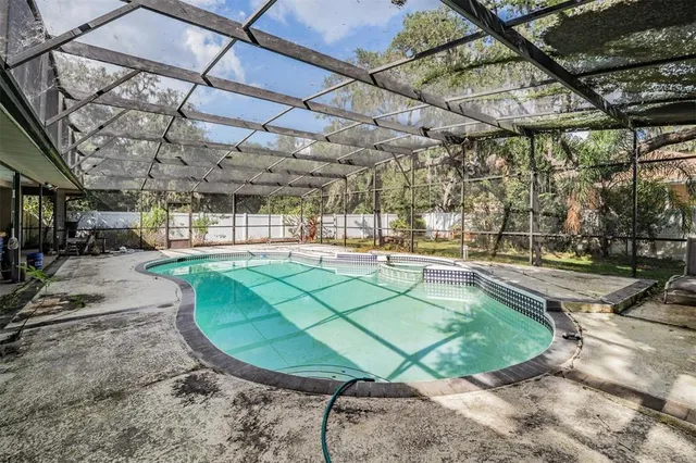 $750,000 | 2703 Pemberton Creek Drive, Seffner, FL 33584