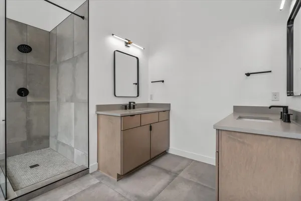 $489,900 | 308 Oak Street, Unit 202, Slinger, WI 53086