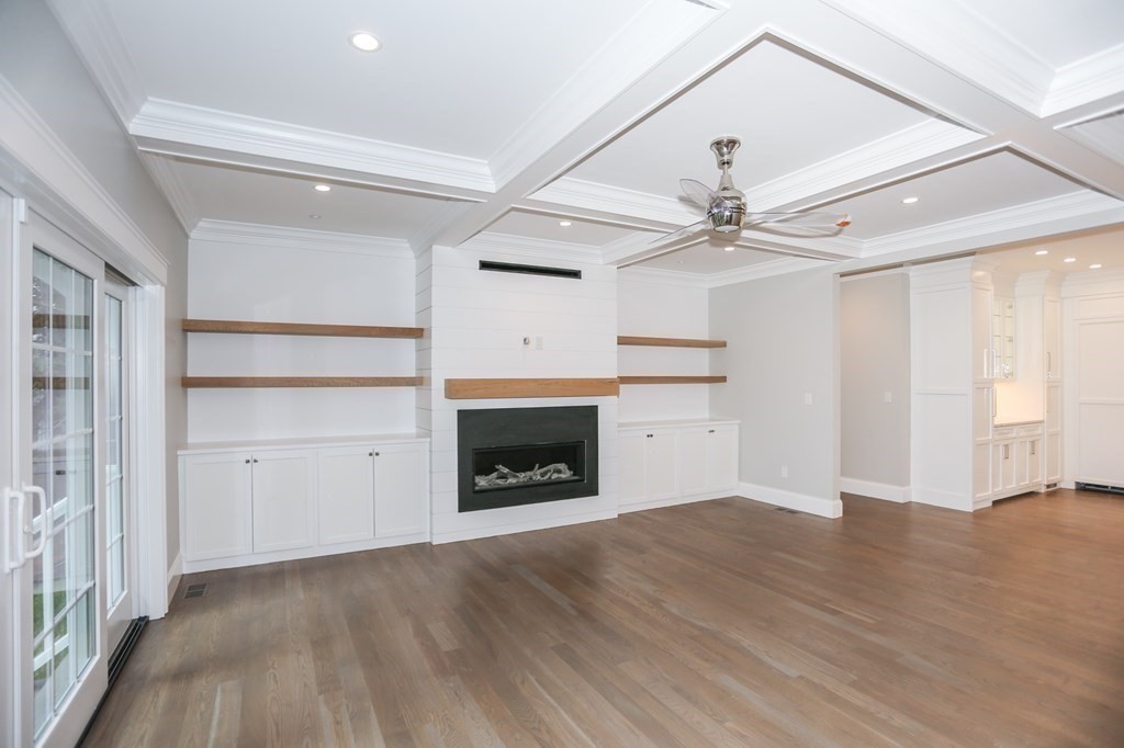 14 Strathmore Road Wellesley, MA 02482 - Photo 7 of 36