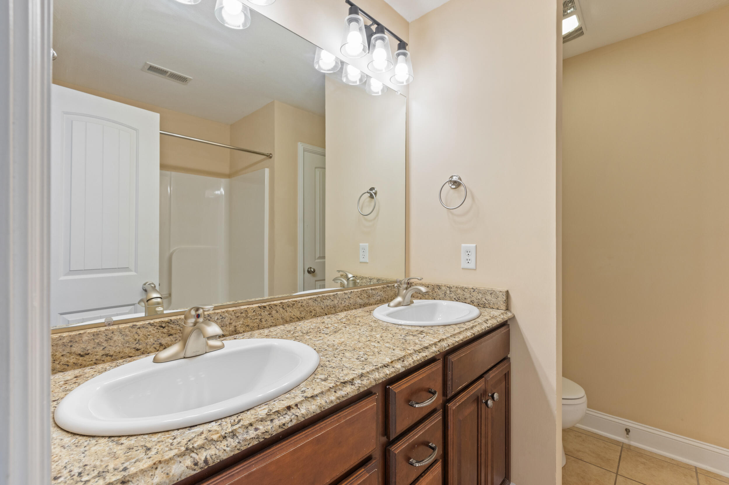 1867 Coffee Tree Lane Soddy Daisy, TN 37379 - Photo 16 of 29 Primary Bathroom