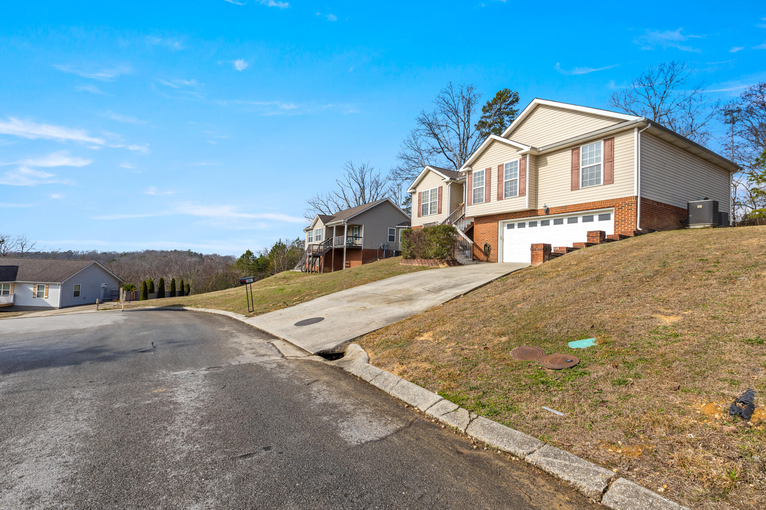 1867 Coffee Tree Lane Soddy Daisy, TN 37379 - Photo 3 of 29 Street View