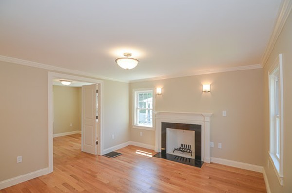 62 Edward Road Watertown, MA 02472 - Photo 3 of 20 Gallery Image 3