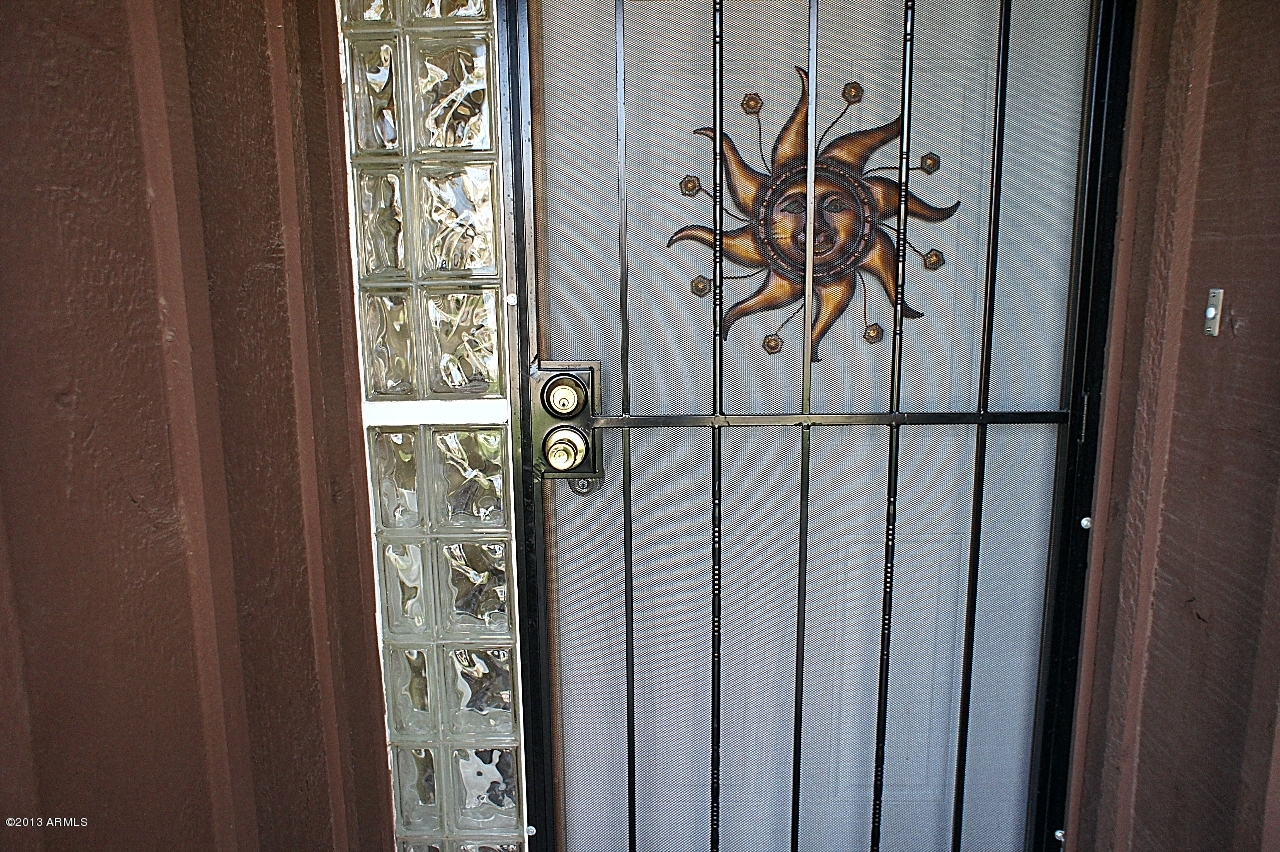 1450 East Bethany Home Road, Unit 15 Phoenix, AZ 85014 - Photo 7 of 30 DSC04643