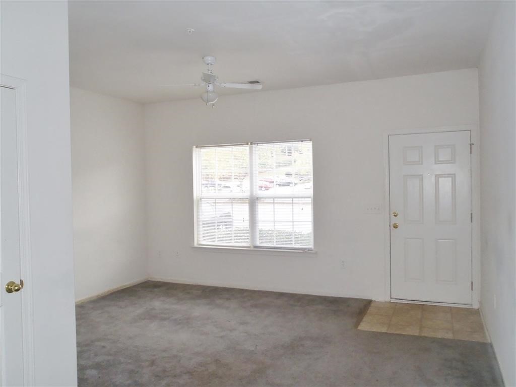 237 Campus Drive, Unit G Central, SC 29630 - Photo 3 of 25 Typical Living Room