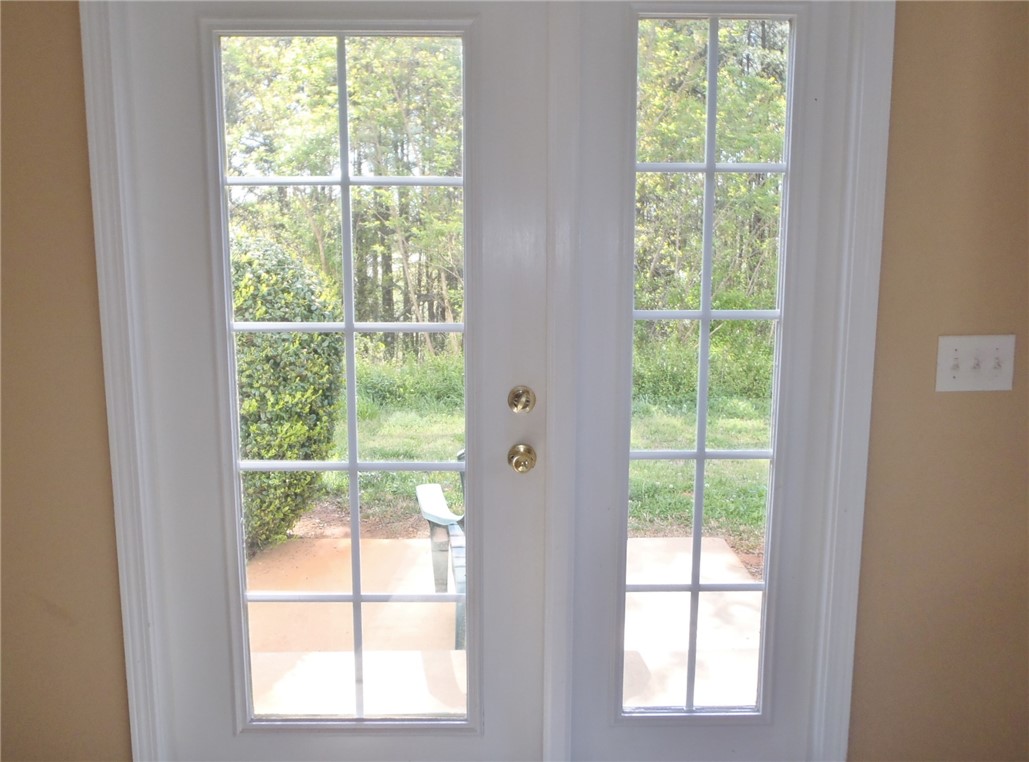 237 Campus Drive, Unit G Central, SC 29630 - Photo 6 of 25 Typical Patio