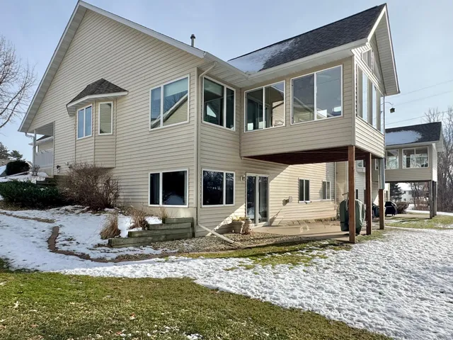 $385,000 | 1894 Cherry Street, Red Wing, MN 55066